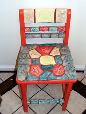 Chair_cottage_by_the_sea_full