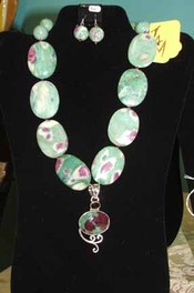 Jewelry_ruby_zoisite_beads_and_foca